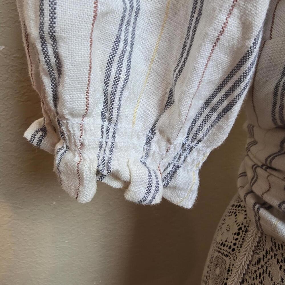 Abercrombie & Fitch Striped Wrap Blouse - White and Gray - Picture 3 of 7